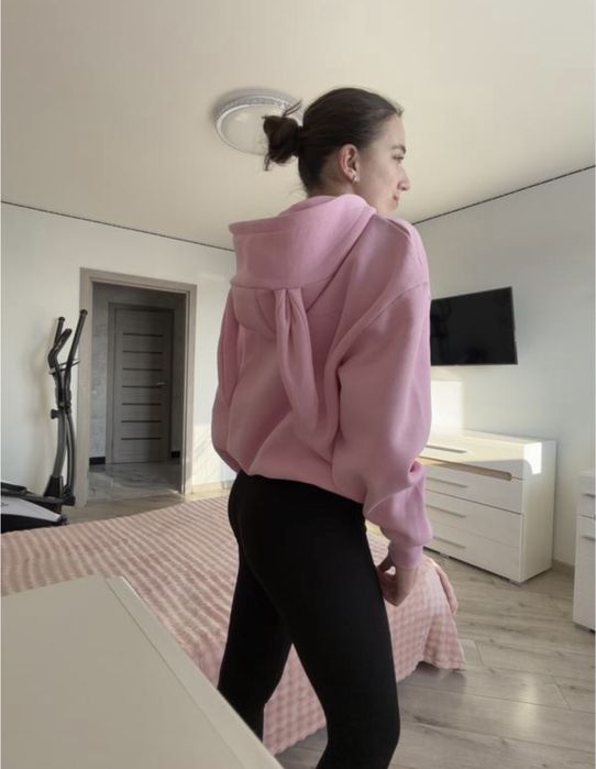 рожева кофта house з вушками — must-have цього сезону