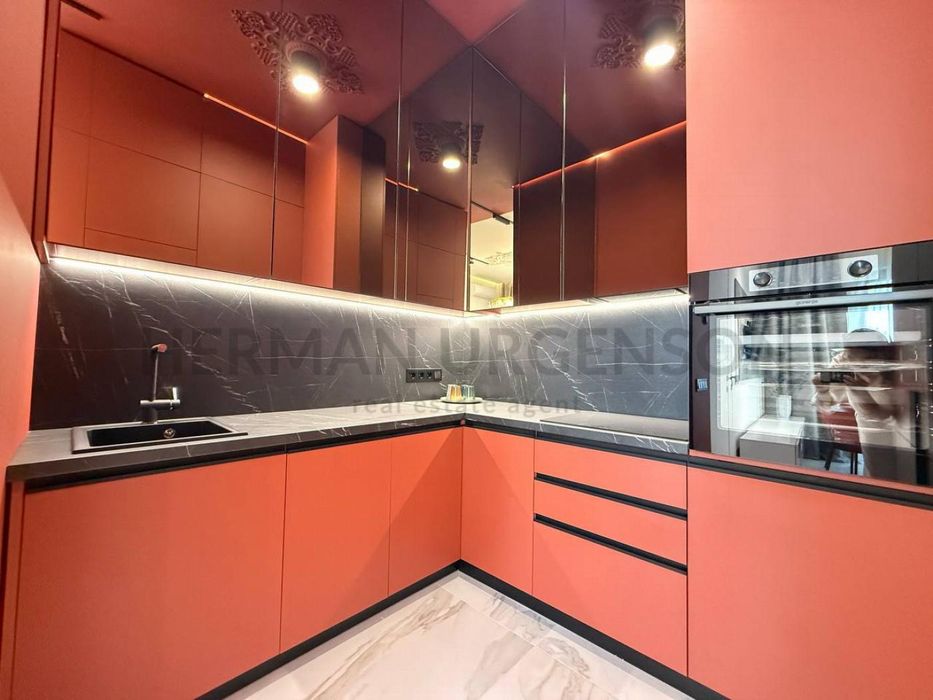 Продаж 2к квартири 63 кв. м / вул. Легоцького, ЖК Park Land