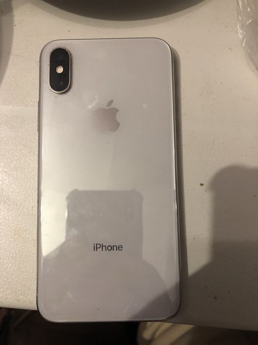 Продам айфон xs на 512 гб