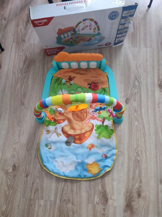 Mata edukacyjna z pianinkiem dla dzieci dziecka