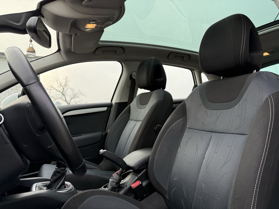 Citroen C4 Teto Panorâmico 1.6Hdi