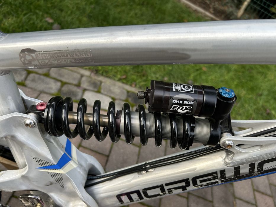 Rower zjazdowy Morewood Izimu