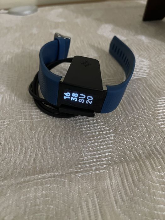 Fitbit charge 2 pouco uso bateria impecavel bracelete por estrear