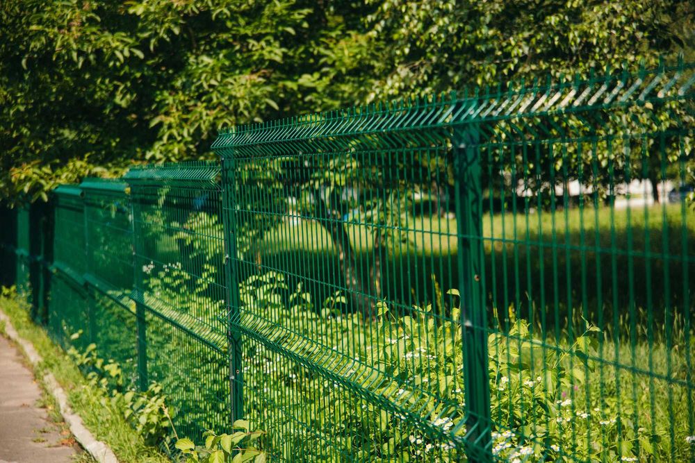 Секційна металева огорожа 3Д від виробника, безкоштовна доставка