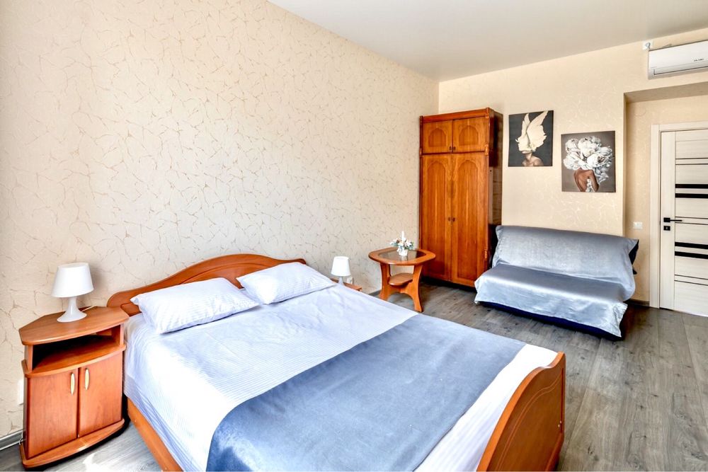 Нова квартира в центрі (ТЦ Форум, Клепарівська, Чорновола, візовий ц.)