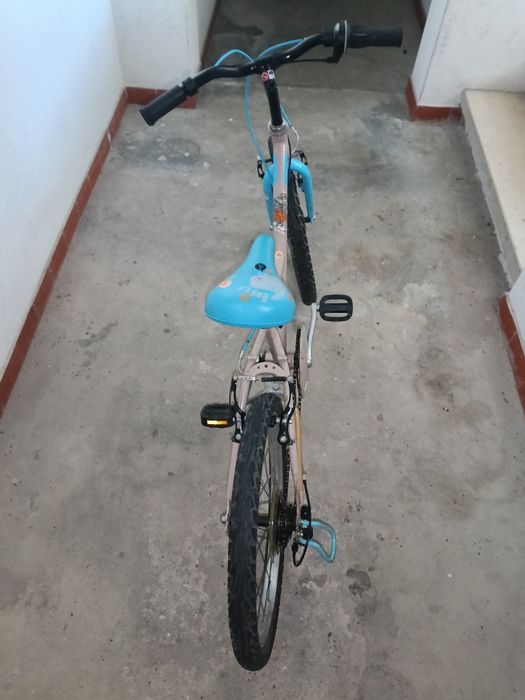 70€ bicicleta roda 20 com mudanças pegar e andar