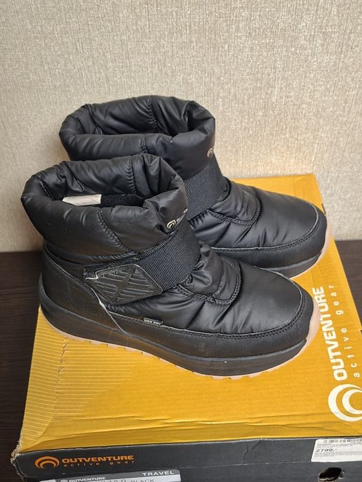 Зимові черевики-дутики Outventure Arctic Low 3.0 (р. 39 / 25 см) в ідеалі