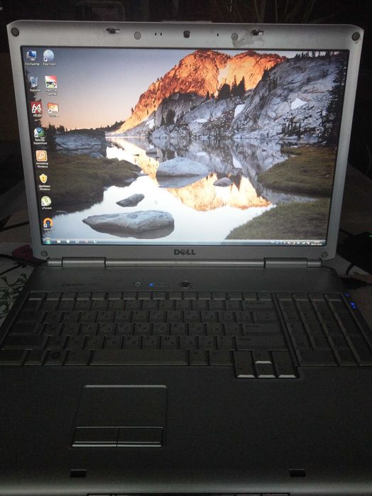 Ноутбук Dell Inspiron 1720