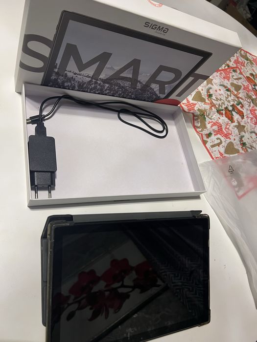 Продаю новий планшет .