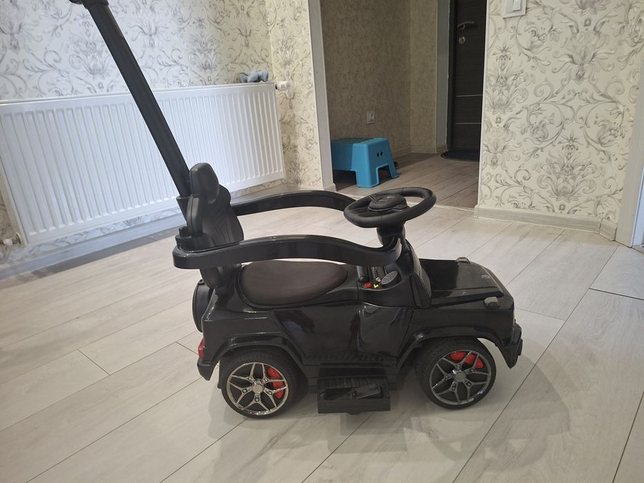 Каталка-толокар на акумуляторі Mercedes-Benz M 5795ABLR-2