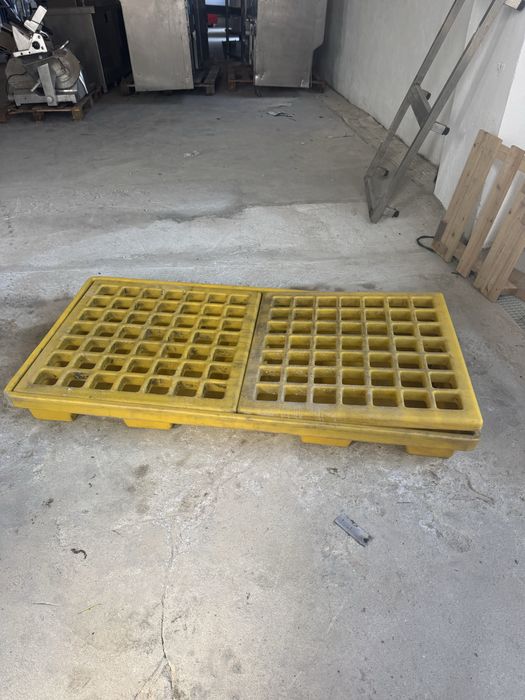 Tabuleiro para  bidons oleo duplo