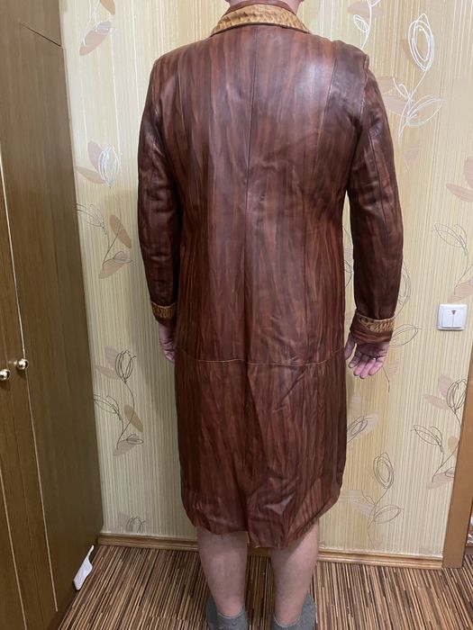Плащ шкіряний (натуральна шкіра), розмір 52-54