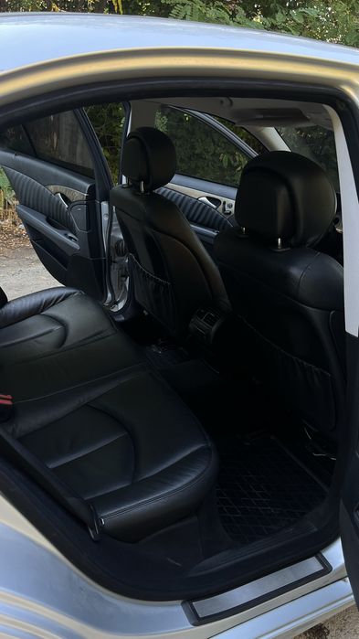 Mercedes-Benz E-Class 2008 VIN WDB2110201B228859 фото оголошення 7 з 8