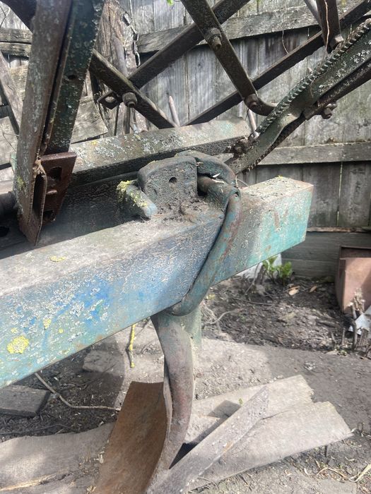Плуг / с/г техніка, косарка, причіп
