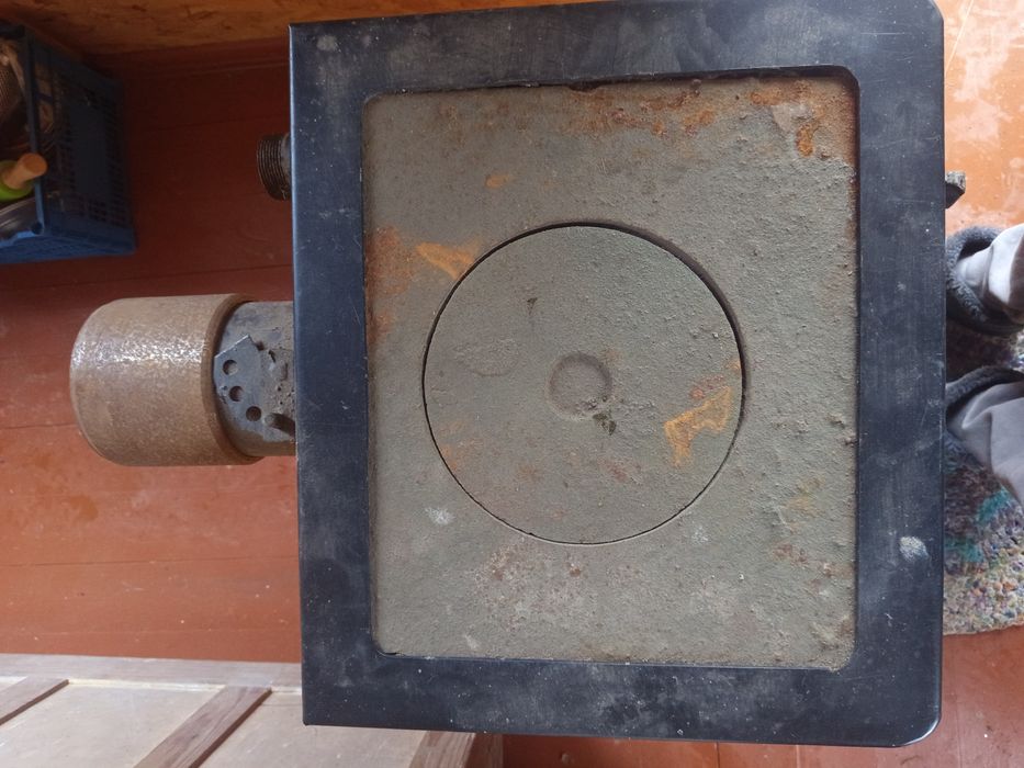 Котел опалення твердопаливний.