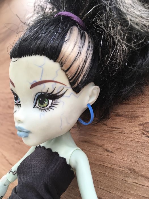 Lalka Monster High Frankie Stein G1