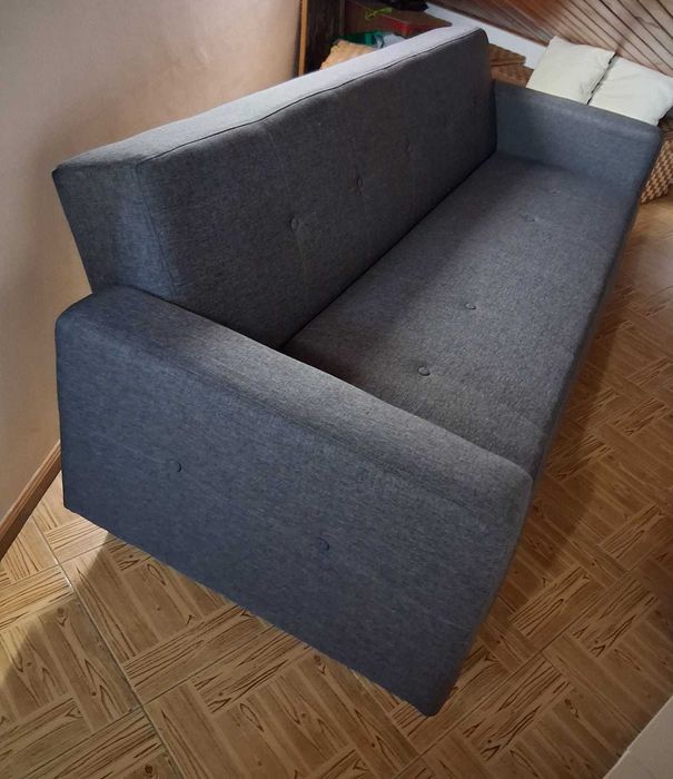 Sofá-cama com braços