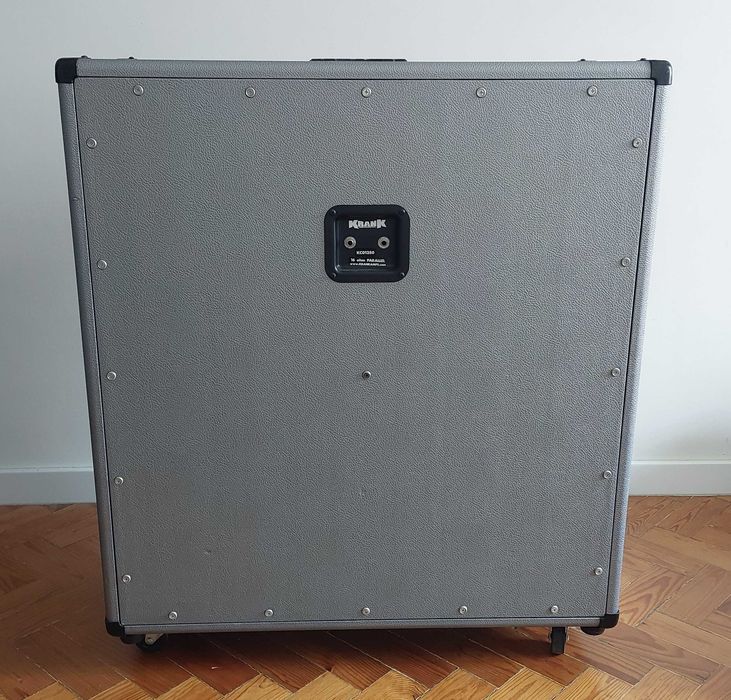 Coluna guitarra KranK Revolution 4x12" (Eminence V12 Legend) Oversized