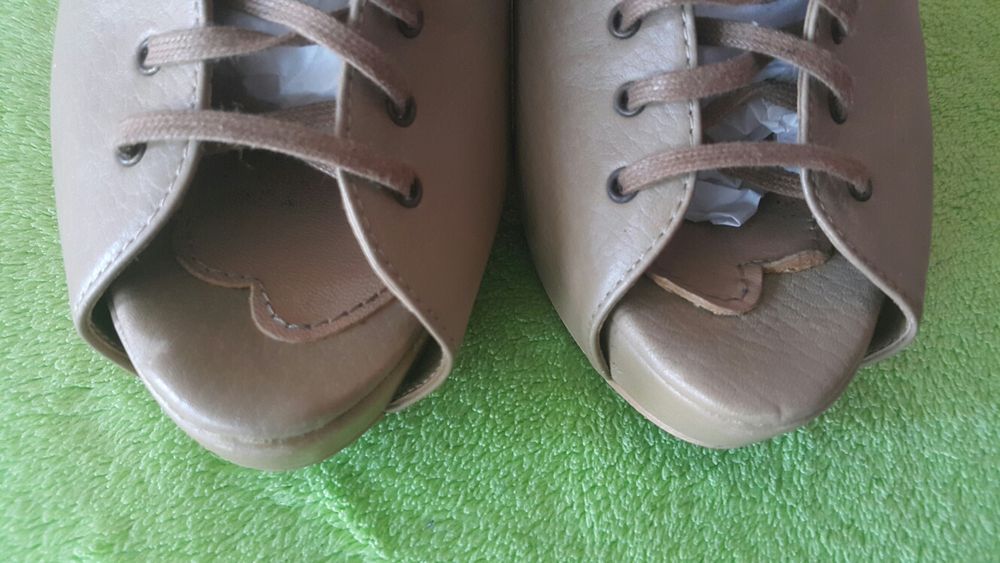 Buty skórzane stradivarius jak nowe rozm.38