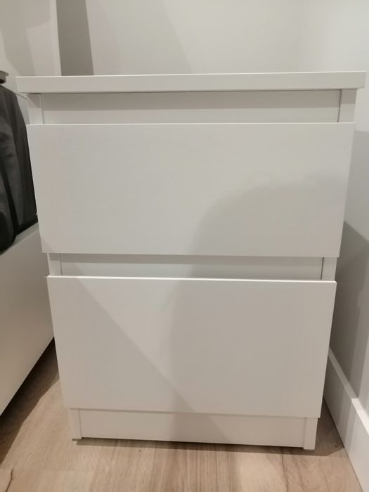 Mesas de cabeceira IKEA