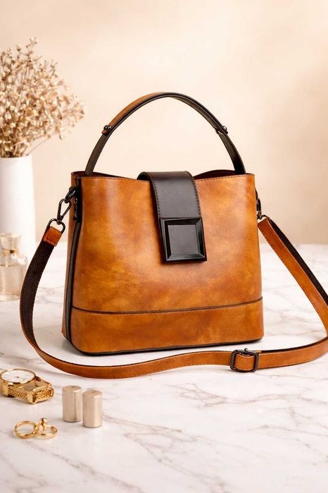 Mala Feminina Cognac com Alça Ajustável – Estilo Elegante & Versátil