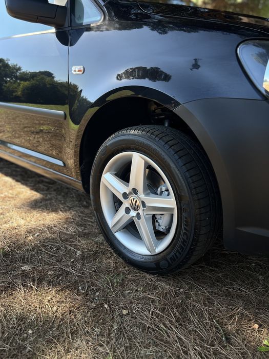 VW caddy MAXI 1.6 TDI 102cv