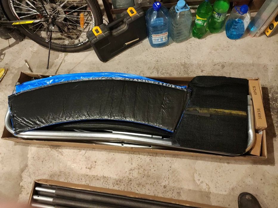 Батут 312см є 252 і 183см140  без предоплати