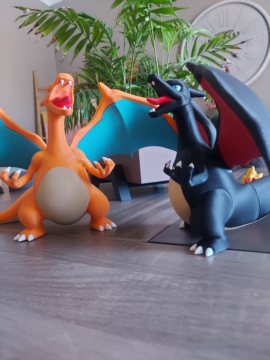 Figura Charizard