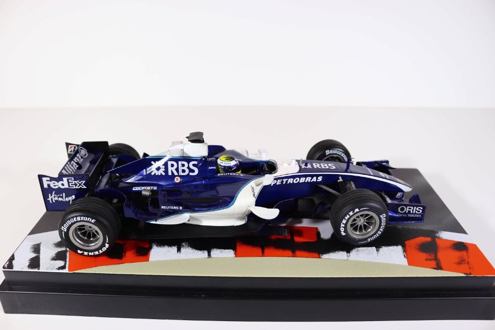 Формула 1 масштабная модель Williams F1 FW28 Rosberg Hot Wheels 1:18