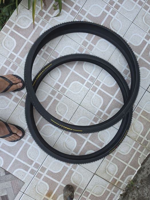 Vendo 2 pneus pirelli rh gravel 45mm