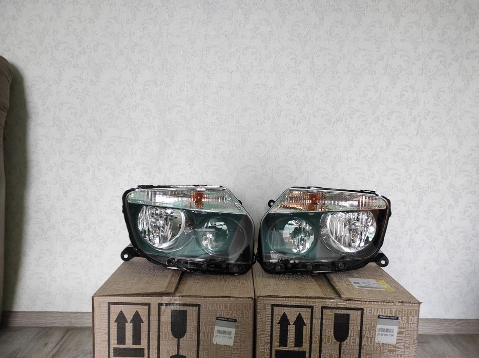 Фара Фари Фары Рено Дачія Дастер Duster 260605370R 260103738R