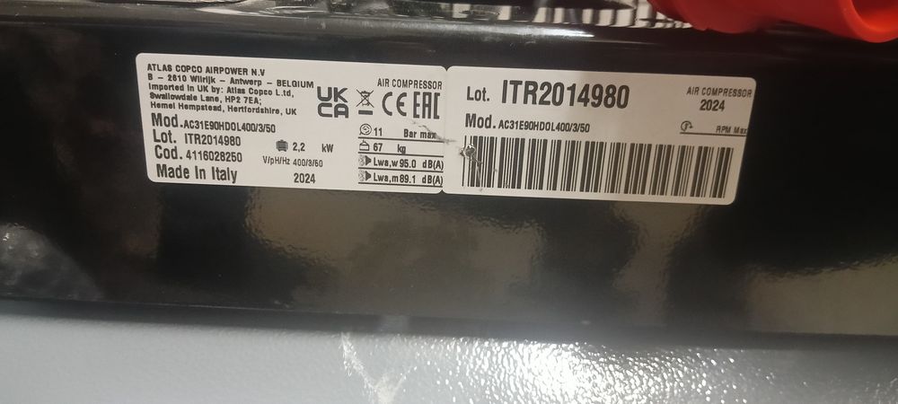 Kompresor sprężarka tłokowa Atlas Copco AUTOMAN 100l