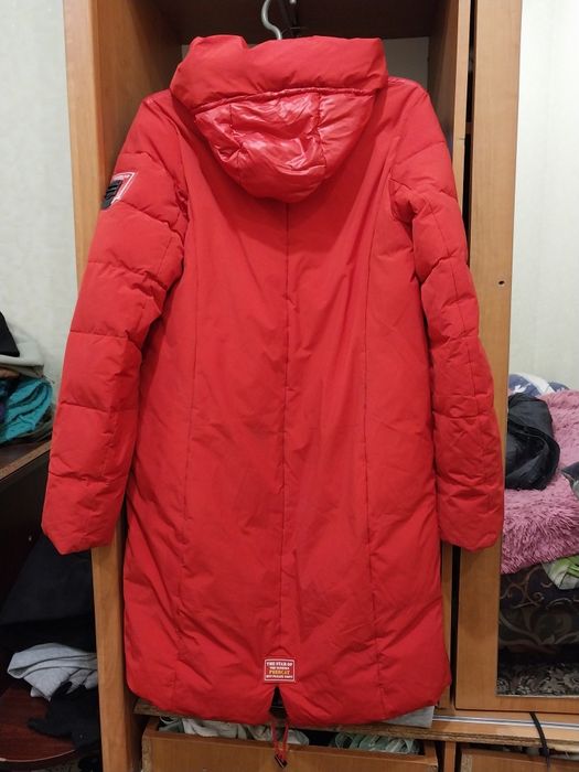 Жіноча зимова куртка