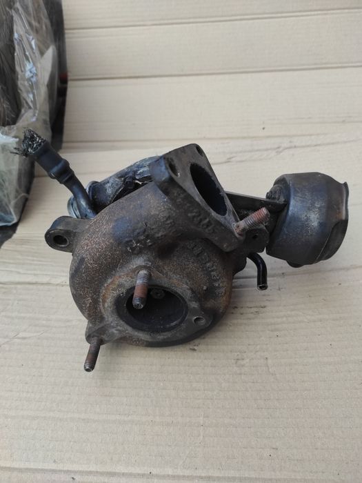 Турбина Audi A4 B5 Passat B5 Skoda SuperB 1.9 TDI