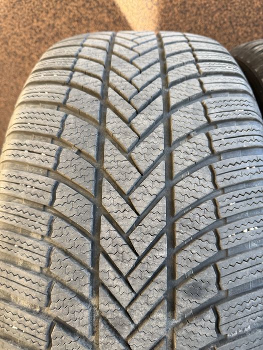 Резина Bridgestone  255/50/19