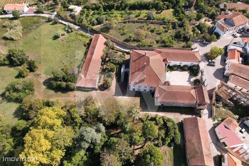 Paço de Ois- Palacete com vista para a Serra do Caramulo