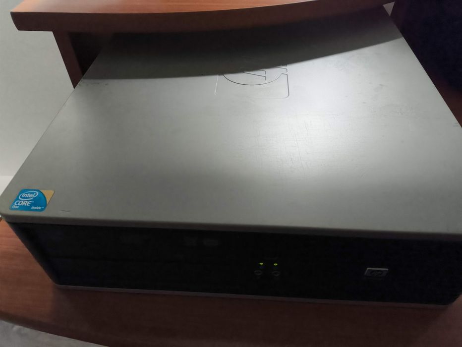 Conjunto computador de mesa