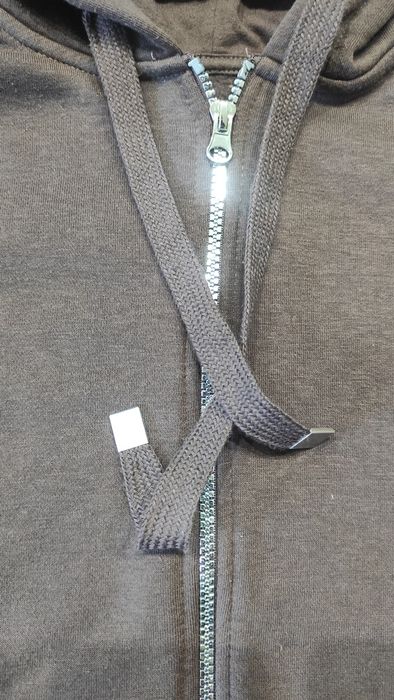 Brązowa rozpinana bluza z kapturem