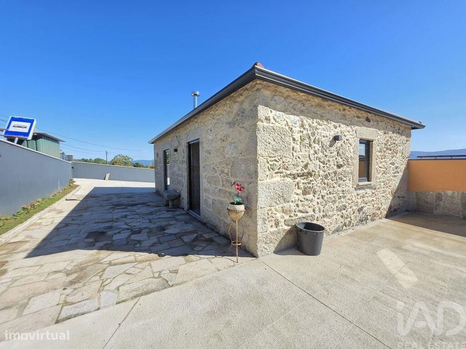 Casa de Campo T3 em Candemil e Gondar de 88 m2