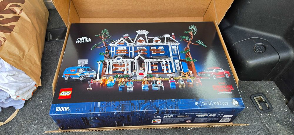 Lego stranger things 11370 plus dodatek 40891 nowe