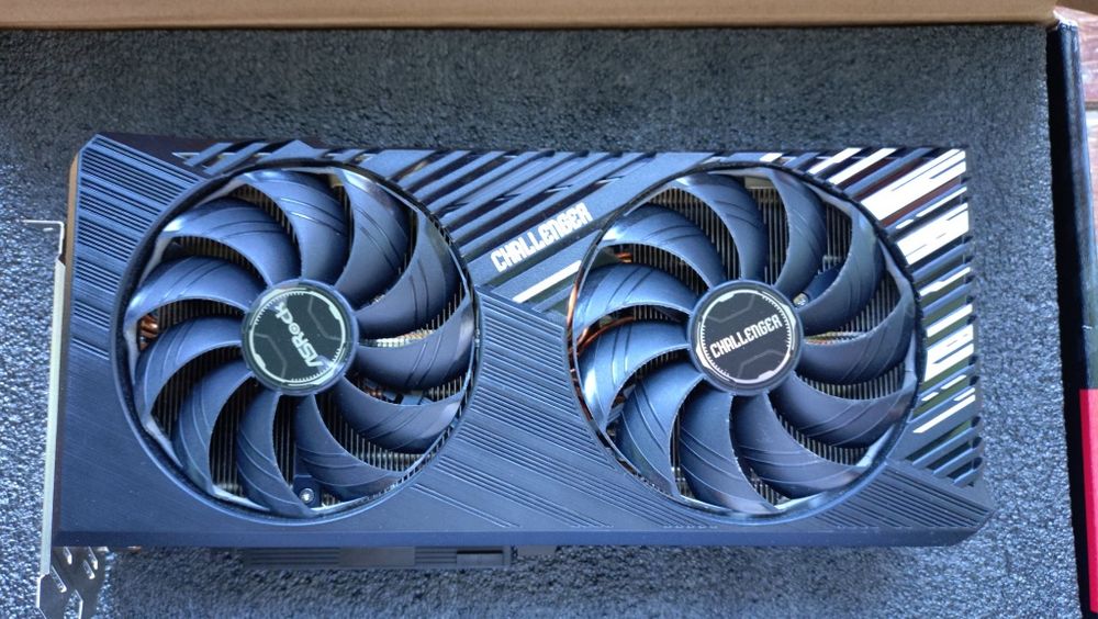 新品未使用Radeon RX 7700 XT Challenger12GB OC Radeon Rx 7700 Xt Oc - Niska cena na Allegro