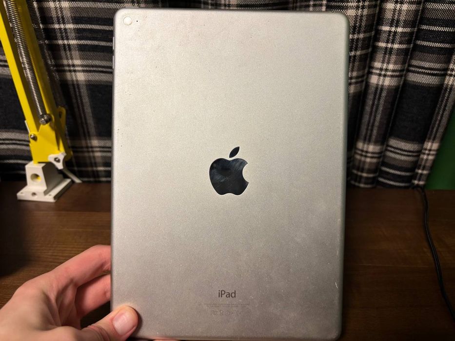 IPad Air 2, Білий