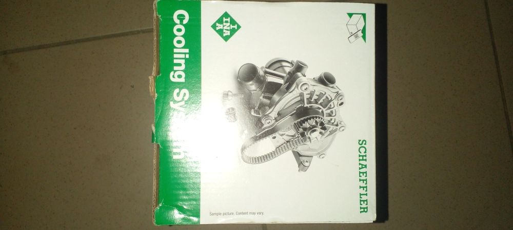 Водяна помпа Рено меган 2 1.6 бензин