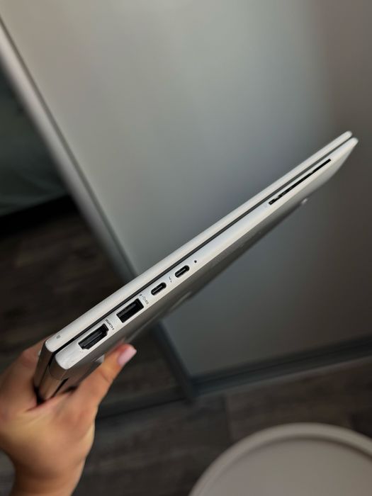 HP EliteBook G9 сенсорний екран та SIM 5G