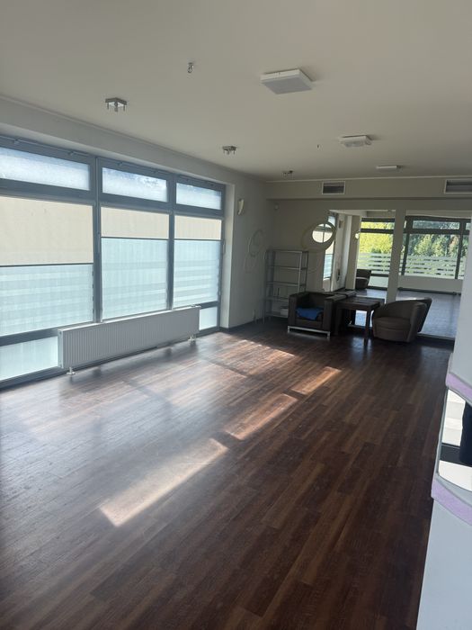 Wynajmę lokal usługowy wykonczony