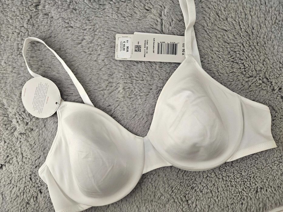 Biustonosz Triumph 90A biały z fiszbiną Soft Sensation WP