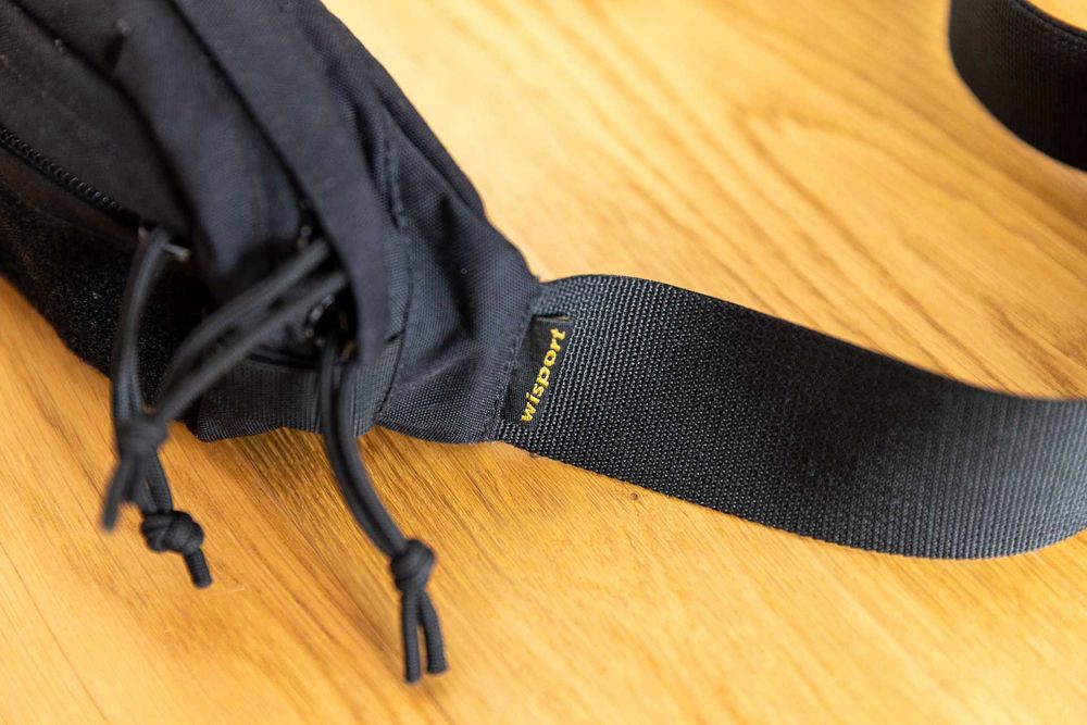 Czarna nerka WISPORT Toke