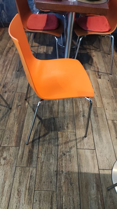 Cadeiras para restaurante ou sala de conferências
