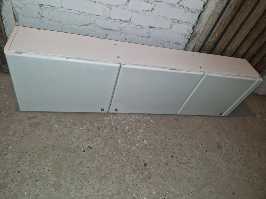 Szafka łazienkowa wisząca szafka do łazienki