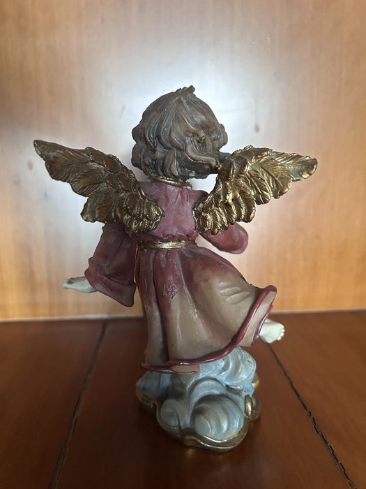 Figura de anjo em bom estado